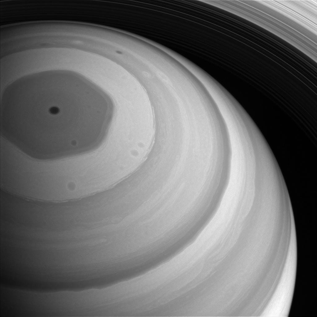 Saturn's sunlit north pole with the hexagon-shaped jet stream clearly outlined, Cassini near-infrared image from 2016